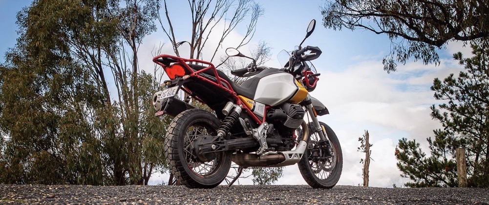 摩托古兹v85tt摩旅,摩托古兹v85tt提车