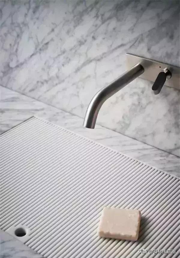 洗手池瓷砖发黄怎么办,洗手池石英石泛黄怎么处理