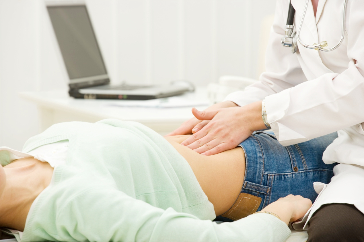 妇科检查台上被无尽羞辱的中国女人:脱裤子张开双腿只是开始