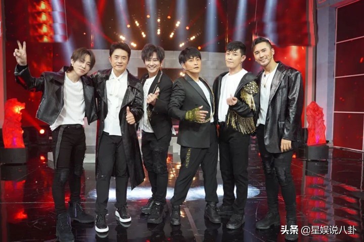 陈志朋穿拖鞋跳舞,陈志朋穿靴子跳舞