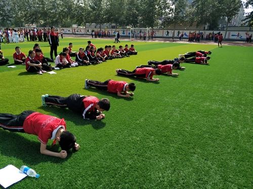 小学吉尼斯比赛方案,校园跳绳吉尼斯挑战赛方案