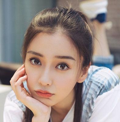 种睫毛的女生,女生种睫毛前后对比