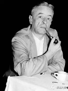 一部肮脏而又现实的小说,主角卑鄙无耻肮脏下流的小说