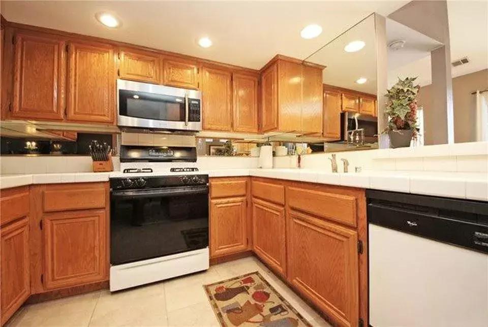 这地方三个月涨了4.1%！安大略高潜力值美房教你坐着赚钱！