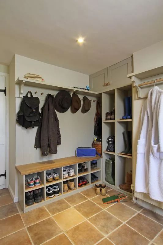 吸顶灯哪种灯好看耐用又亮,吸顶灯哪种灯好看又亮耐用