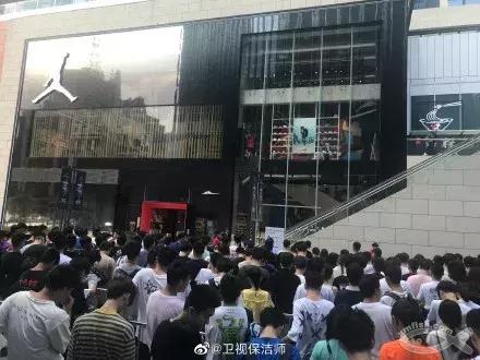 一个鞋柜高2米多少钱,一个鞋柜长1米3多少钱