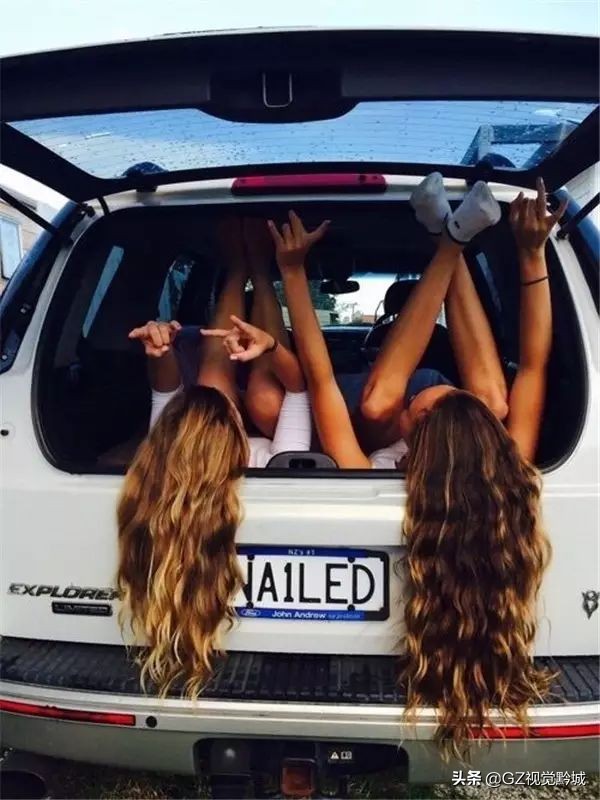 拍照完美避开所有镜头,拍照时怎样克服不看镜头的尴尬感