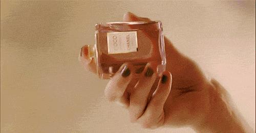 最有女人味的一款香水,大牌香水适合女人的高级感