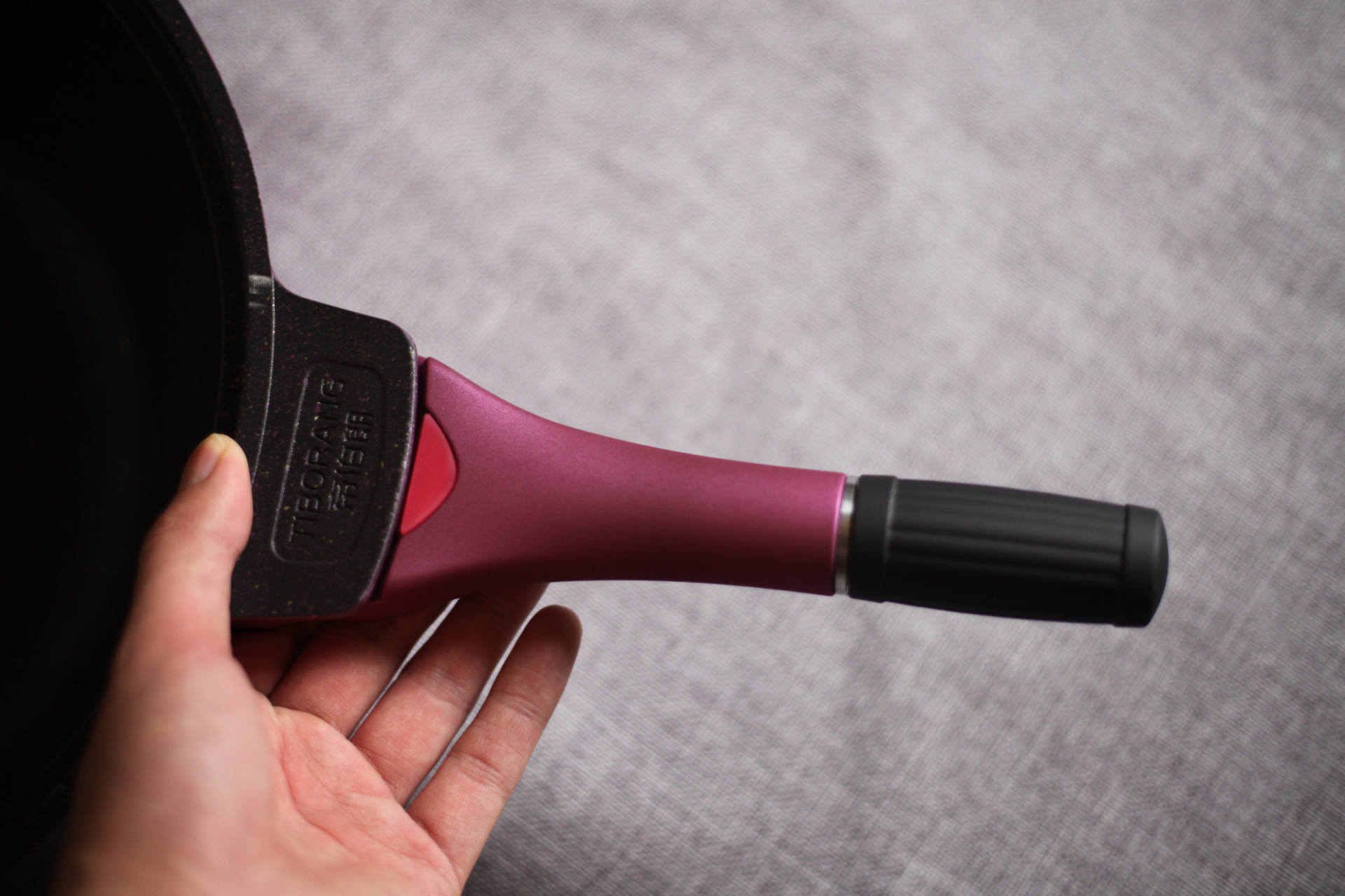 走近氪学｜粘锅退款！打死都不粘的不粘锅？