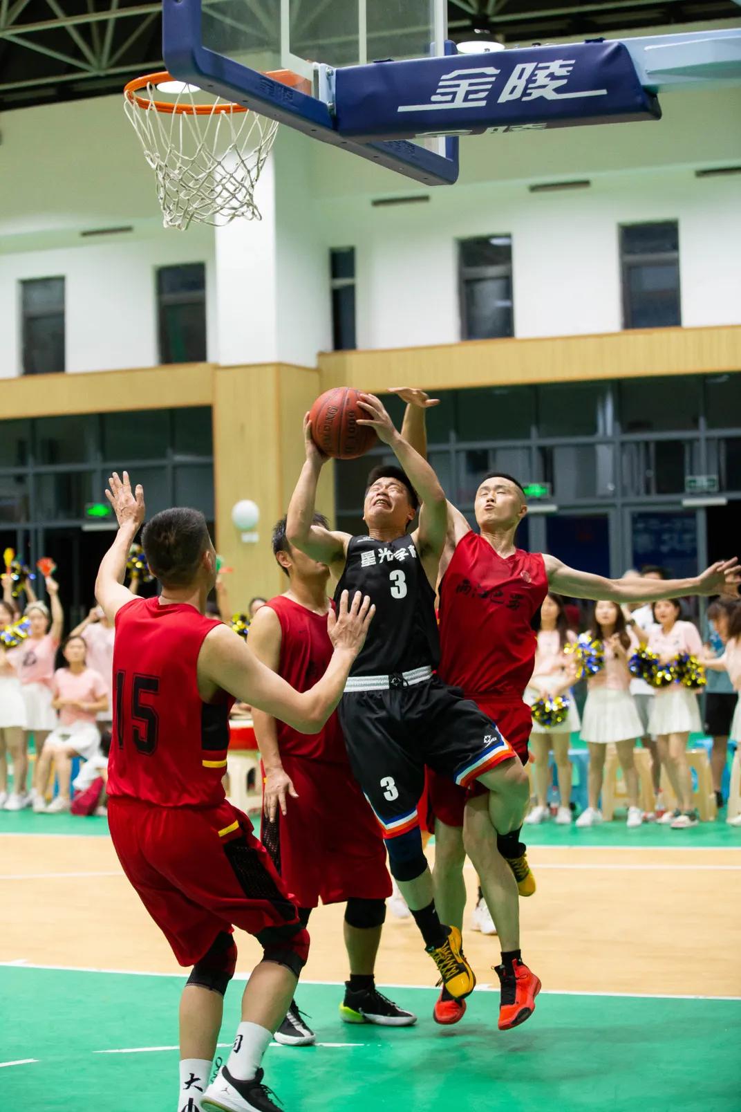 重庆两江新区星光学校地图,重庆两江新区星光学校怎么走