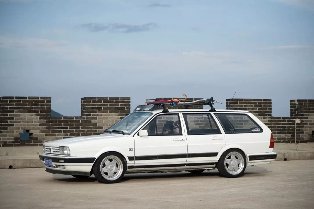 二手国产良心轿车也能穿越*藏西**？86重出江湖继续漂移卖豆腐