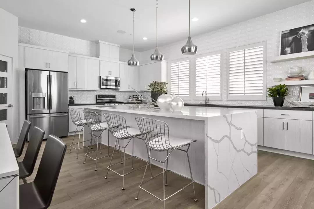 安纳海姆中心,安纳海姆迪士尼