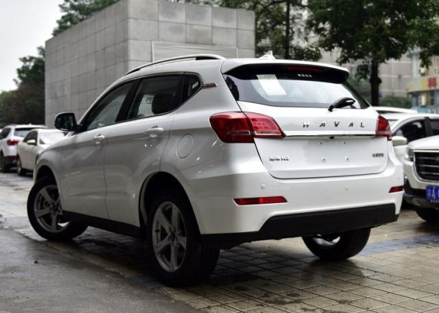 蓝标哈弗H2，车主提车1个月后，说了这些真实用车感受