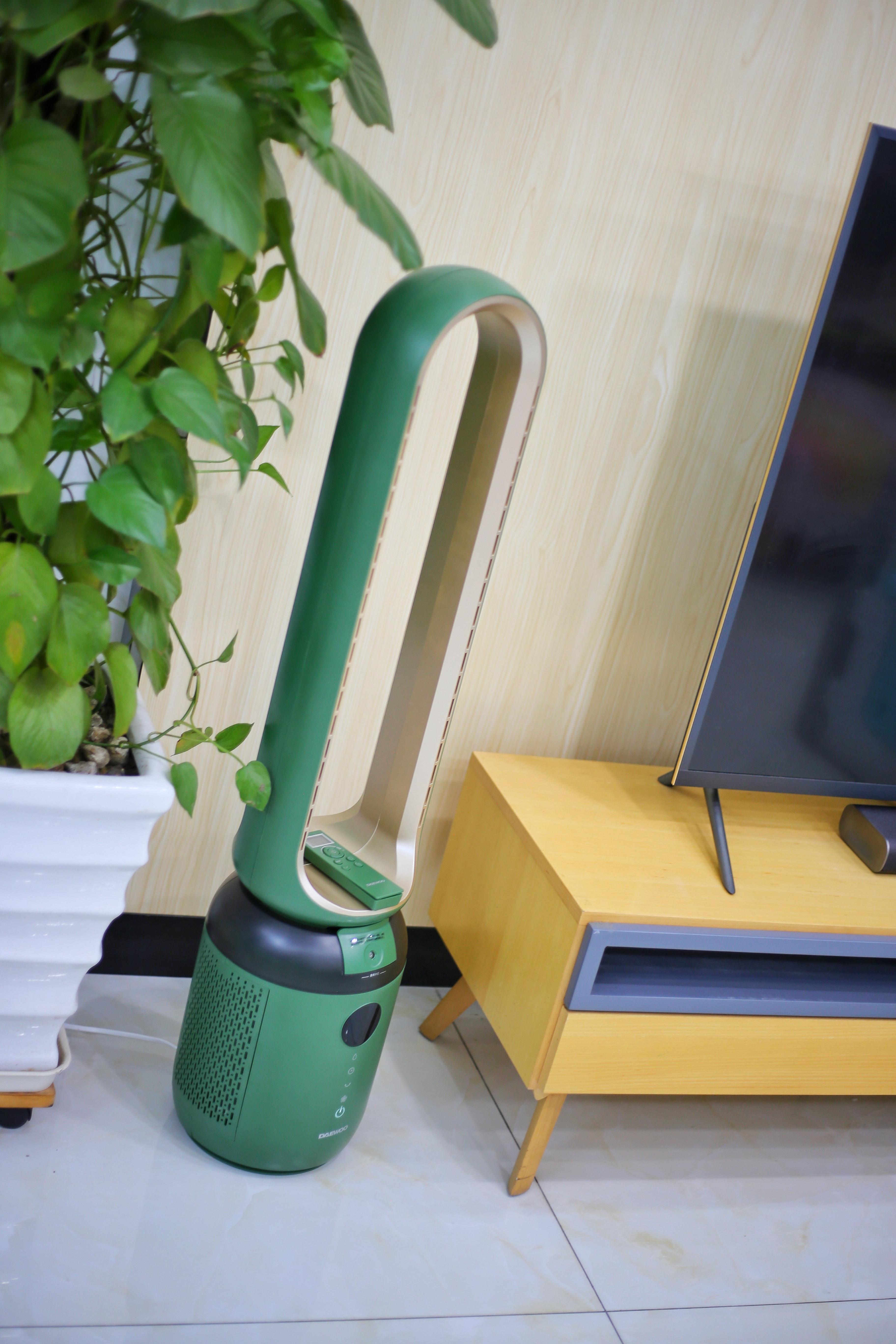 大宇无叶电风扇滤网正反面,大宇空气净化器无叶风扇