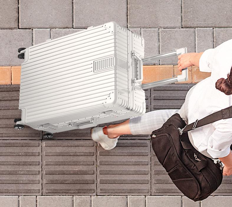 行李箱的选择及注意事项,行李箱怎样选择适合自己的