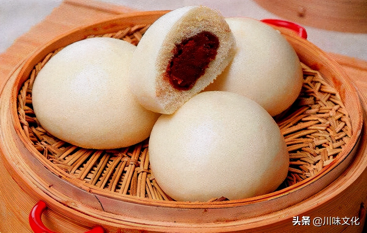 逛吃成都老字号包子,美食探店成都特色包子推荐