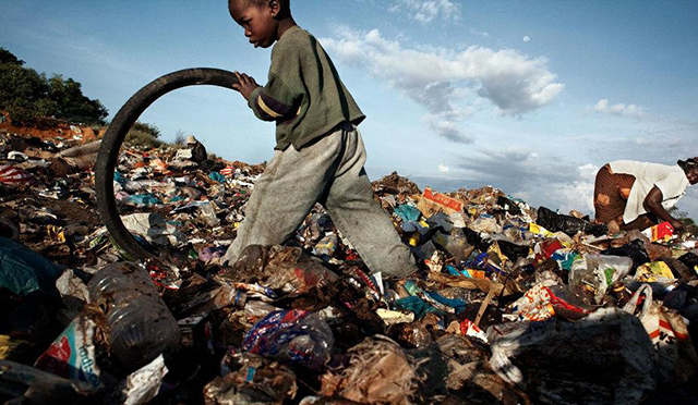 津巴布韦人为什么爱喝止咳糖浆,津巴布韦的少年都迷上了止咳糖浆