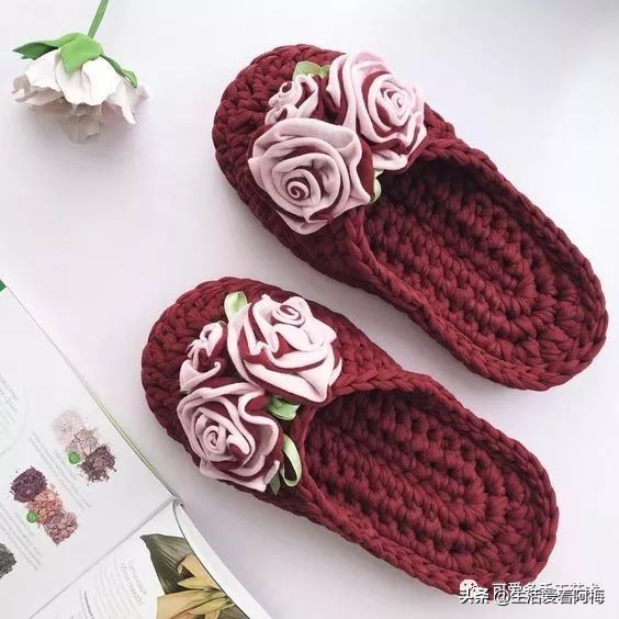 自己用毛线做布拖鞋,用布条线编拖鞋