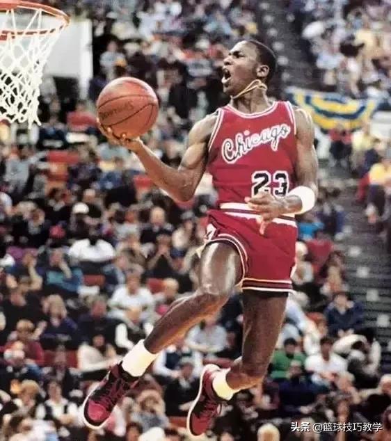 你买了AJ舍得穿去打球吗?