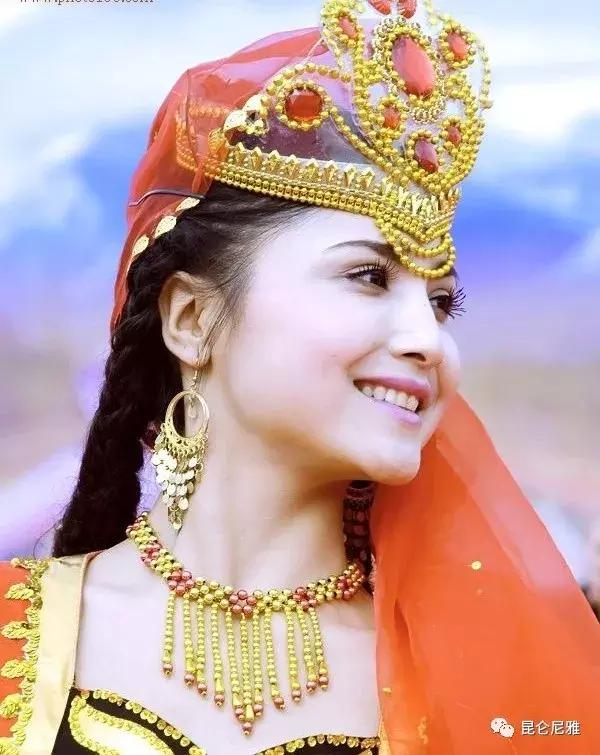 从新疆回老家带什么特产好,来疆旅游必备物品