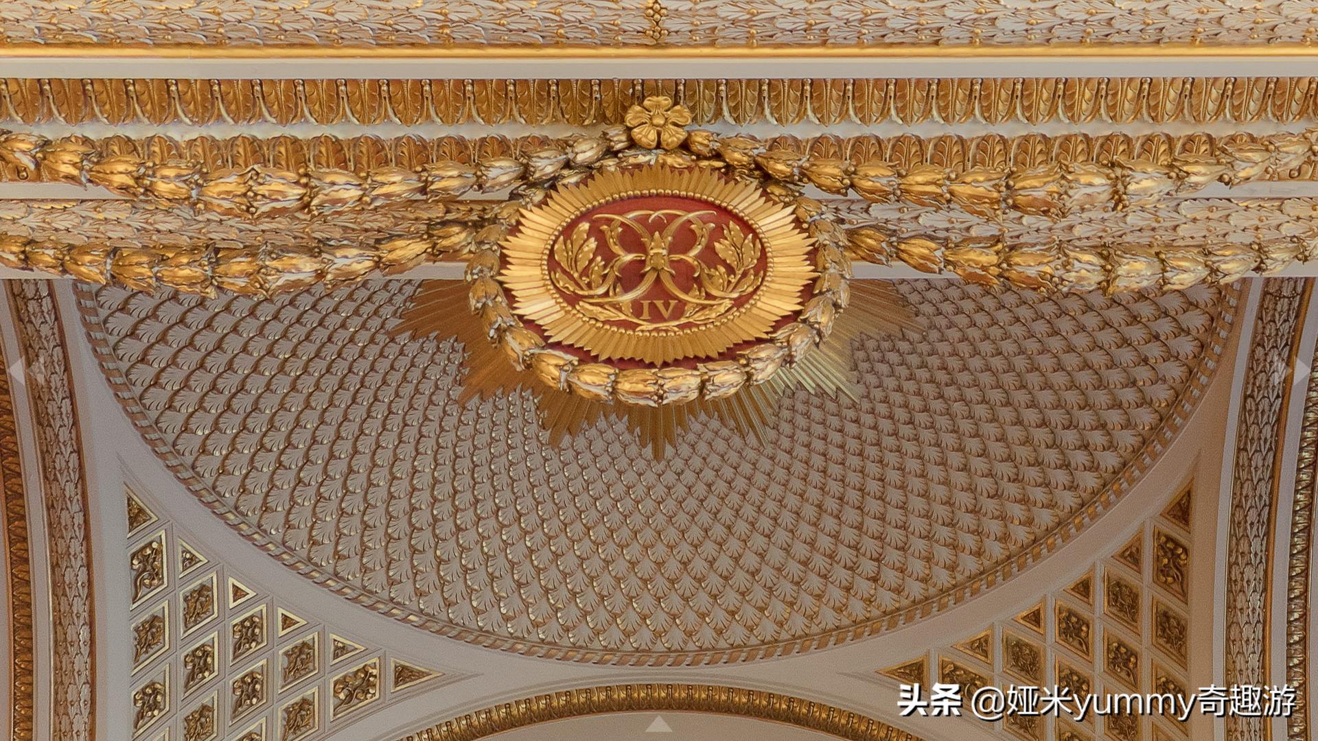 白金汉宫是女王的宫殿吗,伊丽莎白二世白金汉宫阳台