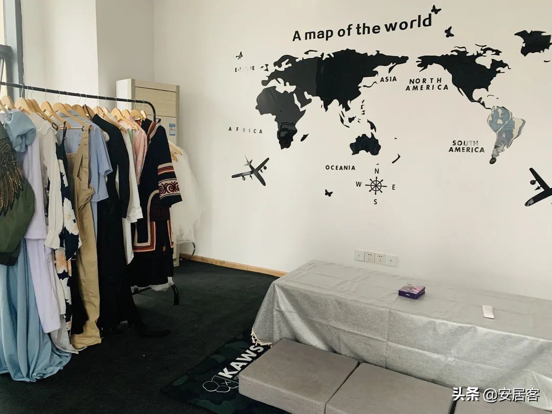 商业观察：沉浸式体验再出新玩法，自拍馆是“财富密码”吗？