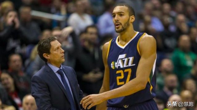 沪媒:武磊和王振澳感染FIFA病毒,球员武磊感染