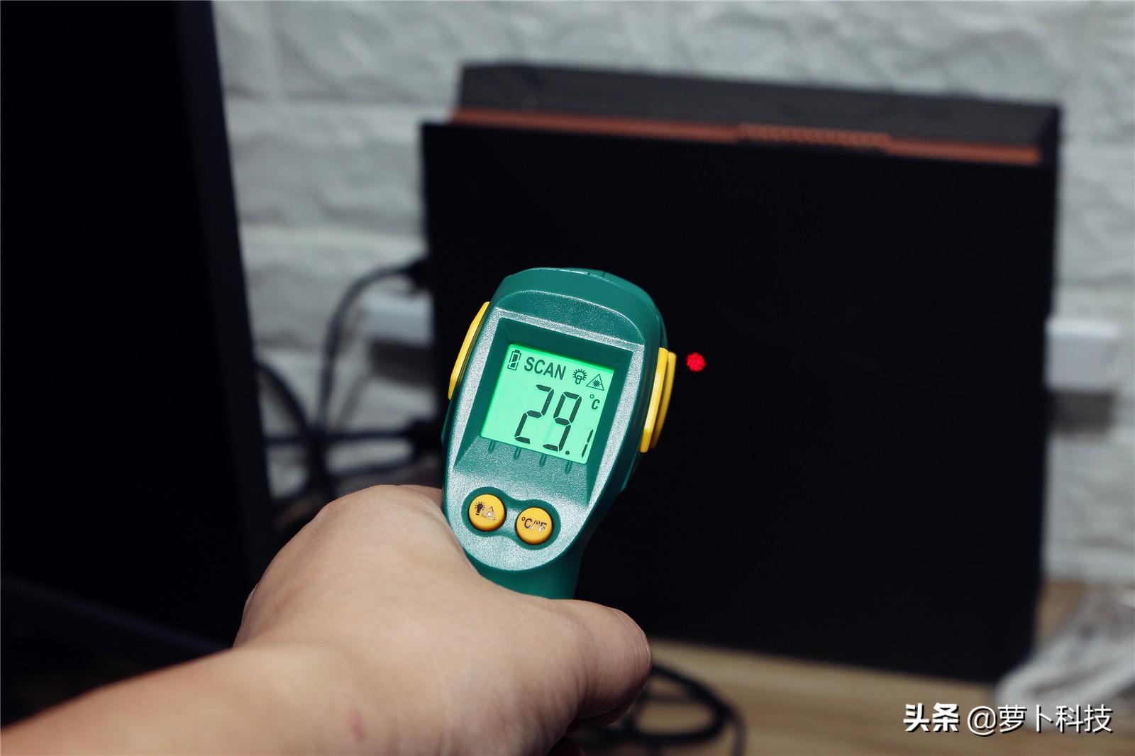 世达红外测温仪使用方法,红外人体测温仪医用高精度