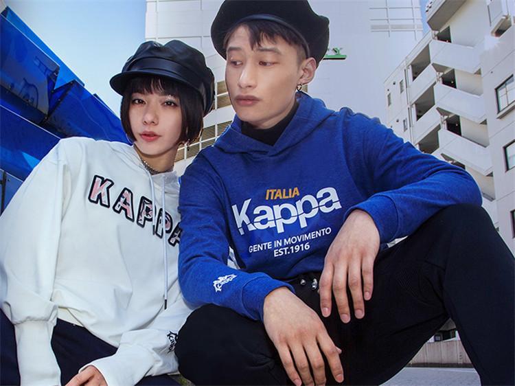 带ta去旅行秋冬搭配,适合去游玩的情侣外套