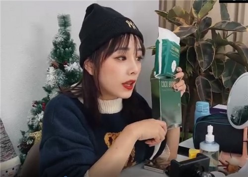 欢欢采访视频,欢欢聊创业