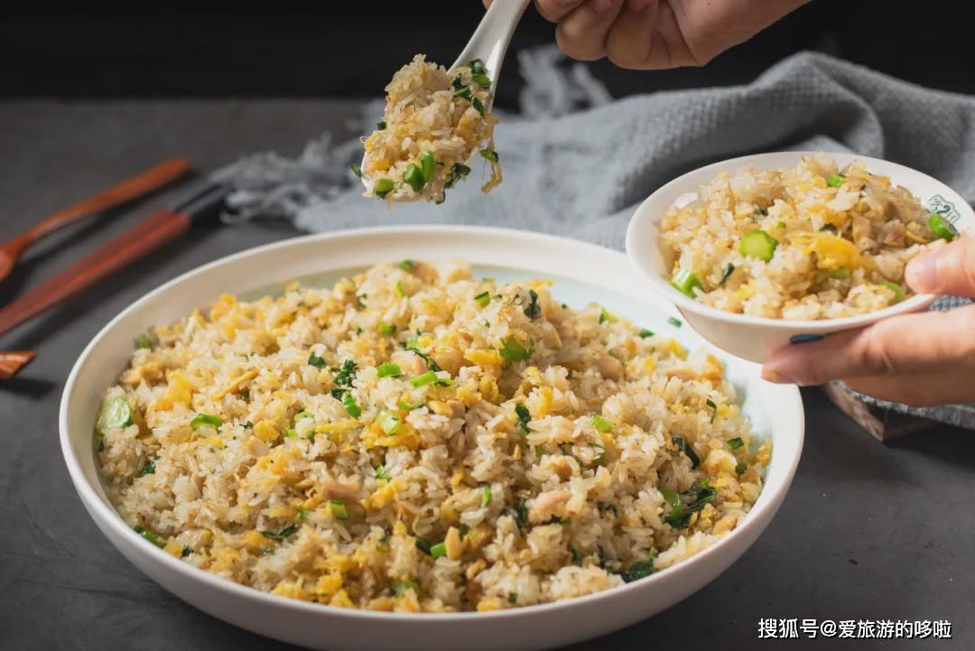 没有一份沮丧是蛋炒饭搞不定的，如果有就再来一碗