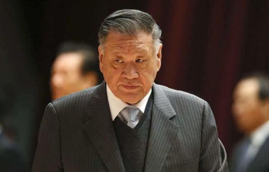 韩国足坛黑幕：逼亲兄弟自杀！造02世界杯黑幕！足球背后那只手