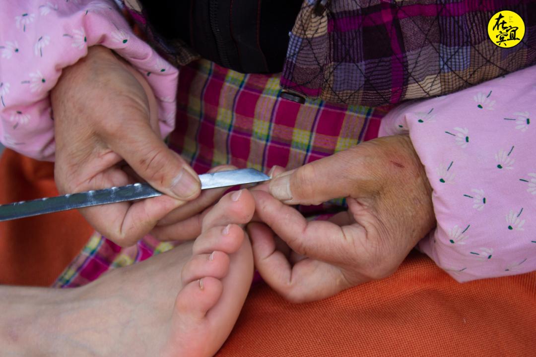 鍐嶈瀹滃鑿滃潩鏈哄満,鍥涘窛瀹滃鍐嶈