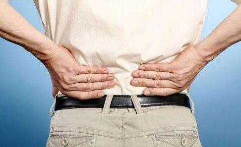 久站或久坐引起腰部酸痛？3个锻炼腰部的方法，让劳累的腰不酸痛