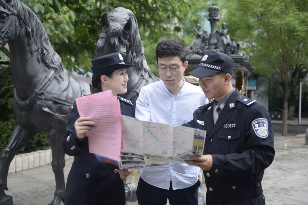 中国警服的发展,警服前世今生图片