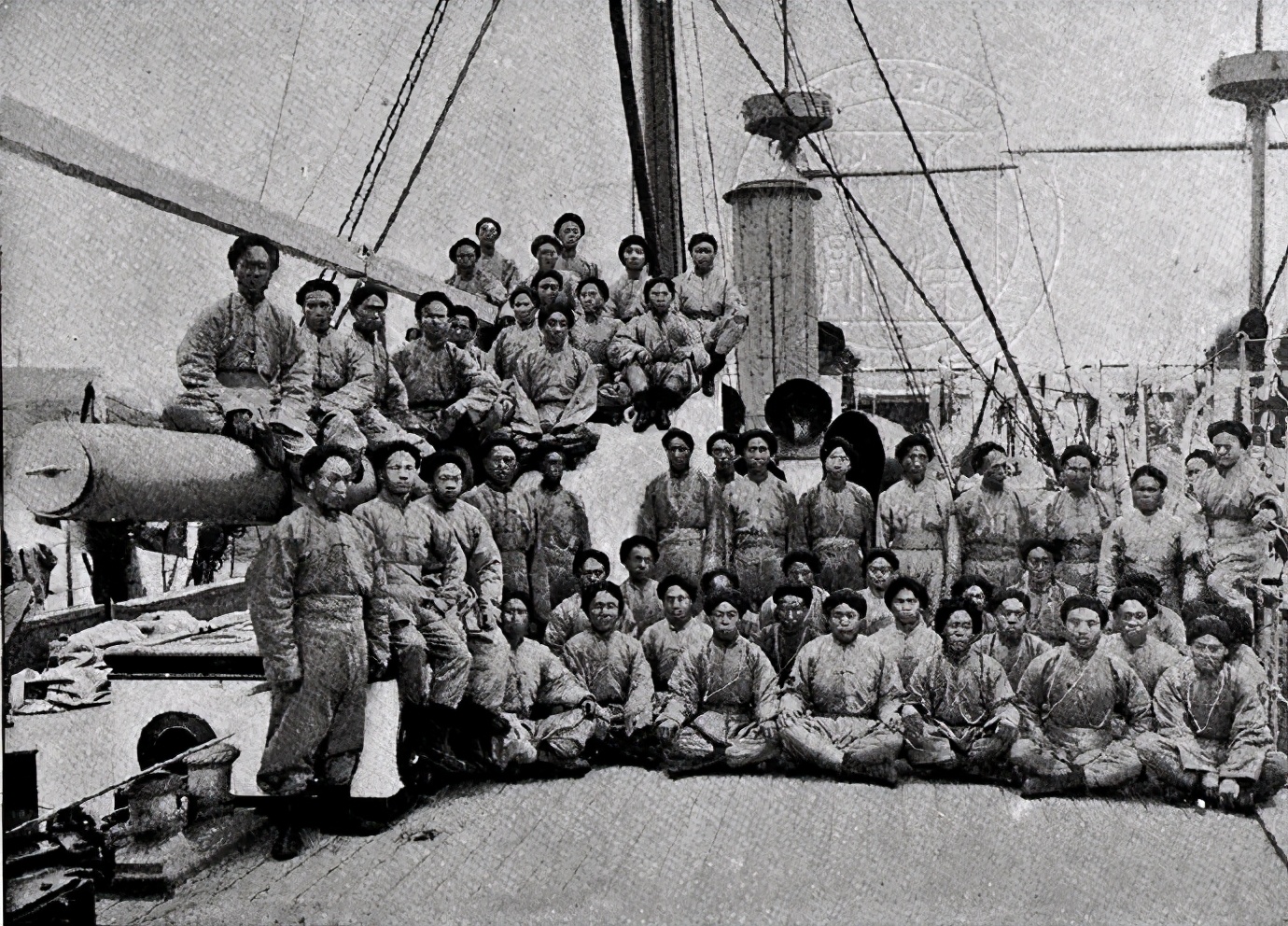 史海浮沉什么意思,史海沉浮