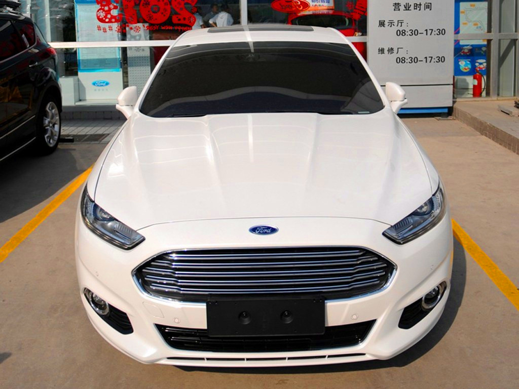 16起亚k41.8二手车值得入手吗,起亚k4vs蒙迪欧