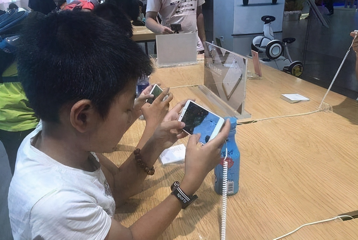 王者：新版防沉迷系统上线一周后，QQ区野王消失，微信区影响不大