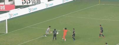 心疼柬埔寨门将!金山杯国足3:0柬埔寨,柬埔寨门将各种被戏耍