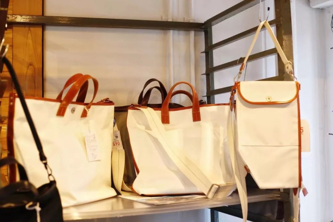 帆布防水包推荐小众高级感,不仅防水防油还美观大气