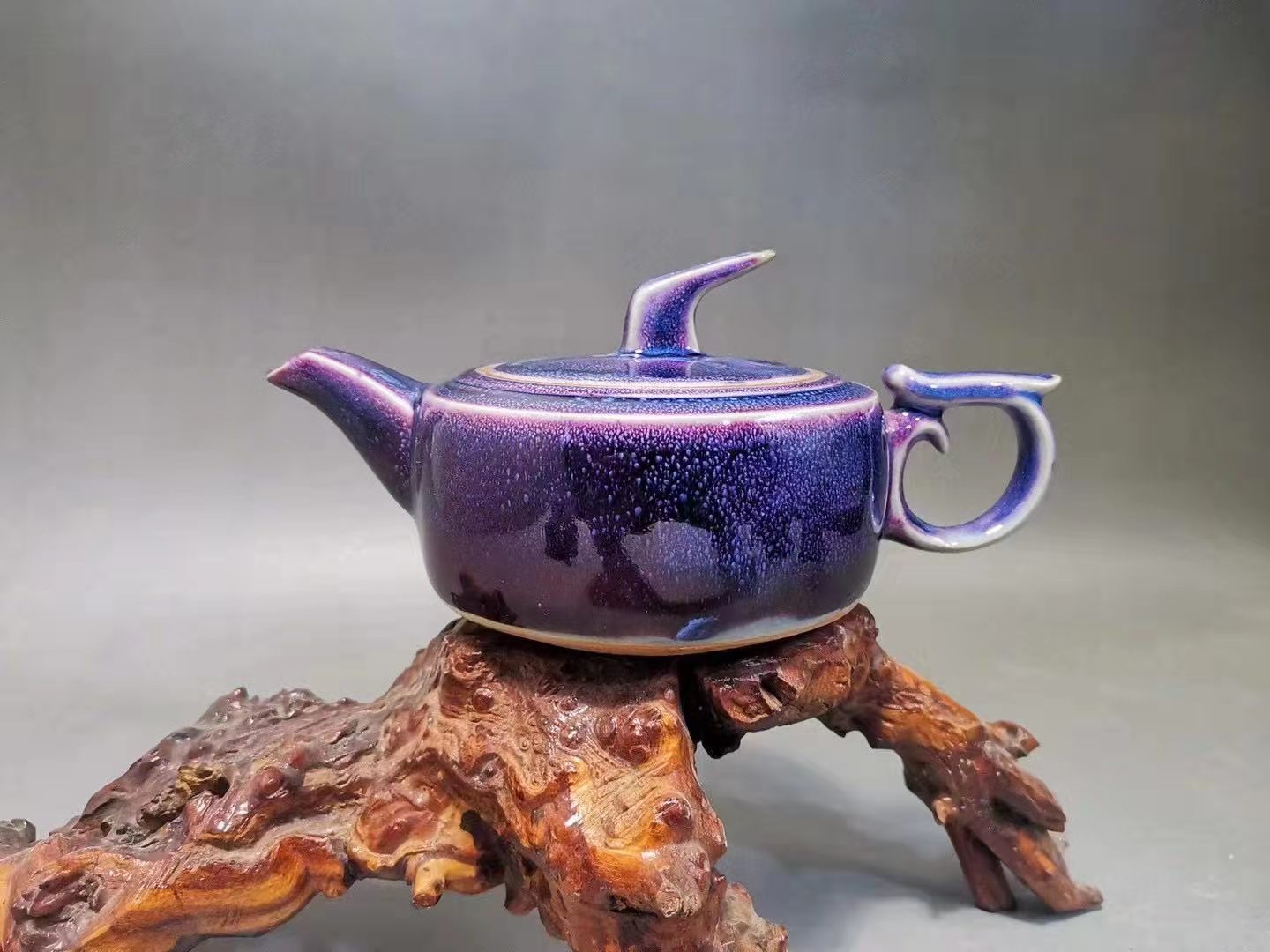 钧瓷瓷器窑变艺术,钧瓷大师贺文奇梅瓶