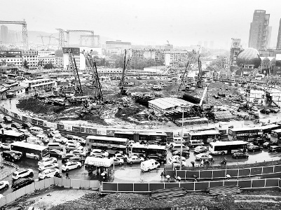 武汉这个直径200米的“圆形体”火了!还居亚洲之首...