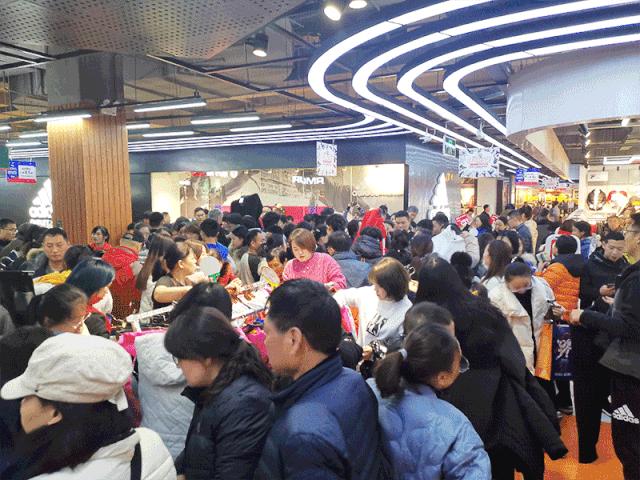 飒！超继姐姐C位出道！郑州经三路店2周年庆劲爆开启