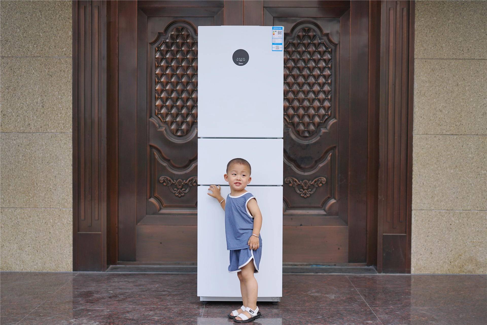 美的小户型冰箱2023最新款,美的230升无霜冰箱怎么样