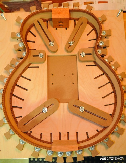 st款吉他制作教程,ag吉他教学入门