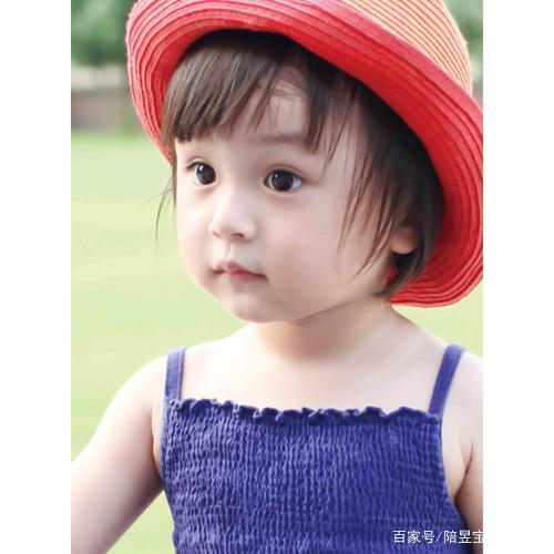 长痱子用花露水和痱子粉哪个好点,宝宝长痱子可以用六神花露水吗