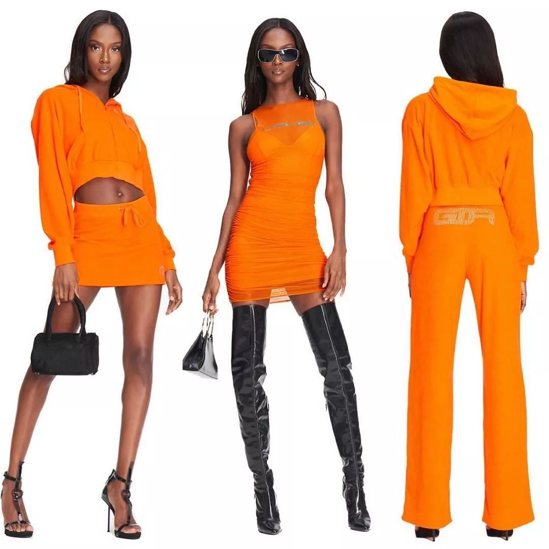 bella服装设计师跨界艺术家,bella都喜欢的工装裤