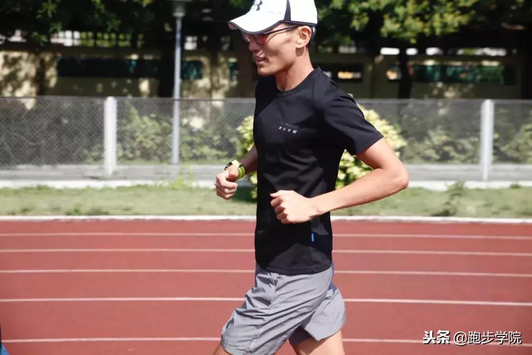 跑了几年步心率还是高,跑了十几年为什么跑不快