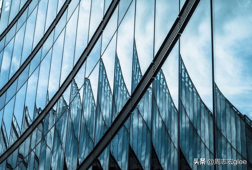 同为二氧化硅，为何玻璃与水晶有天壤之别？