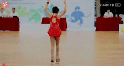 儿童花样轮滑教学视频入门,花样轮滑锦标赛双人自由滑
